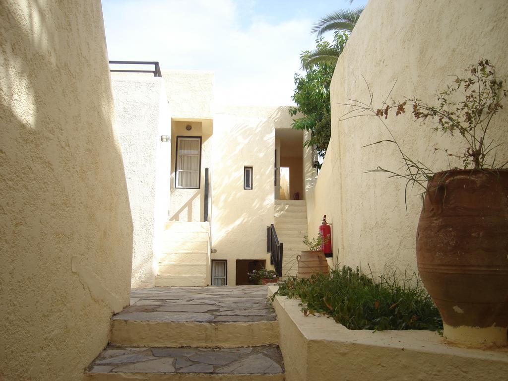 Sundance Apartments & Suites Χερσόνησος Εξωτερικό φωτογραφία